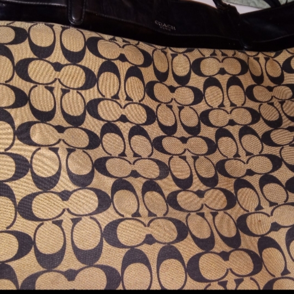 Coach Signature Black and Tan Shoulder Bag